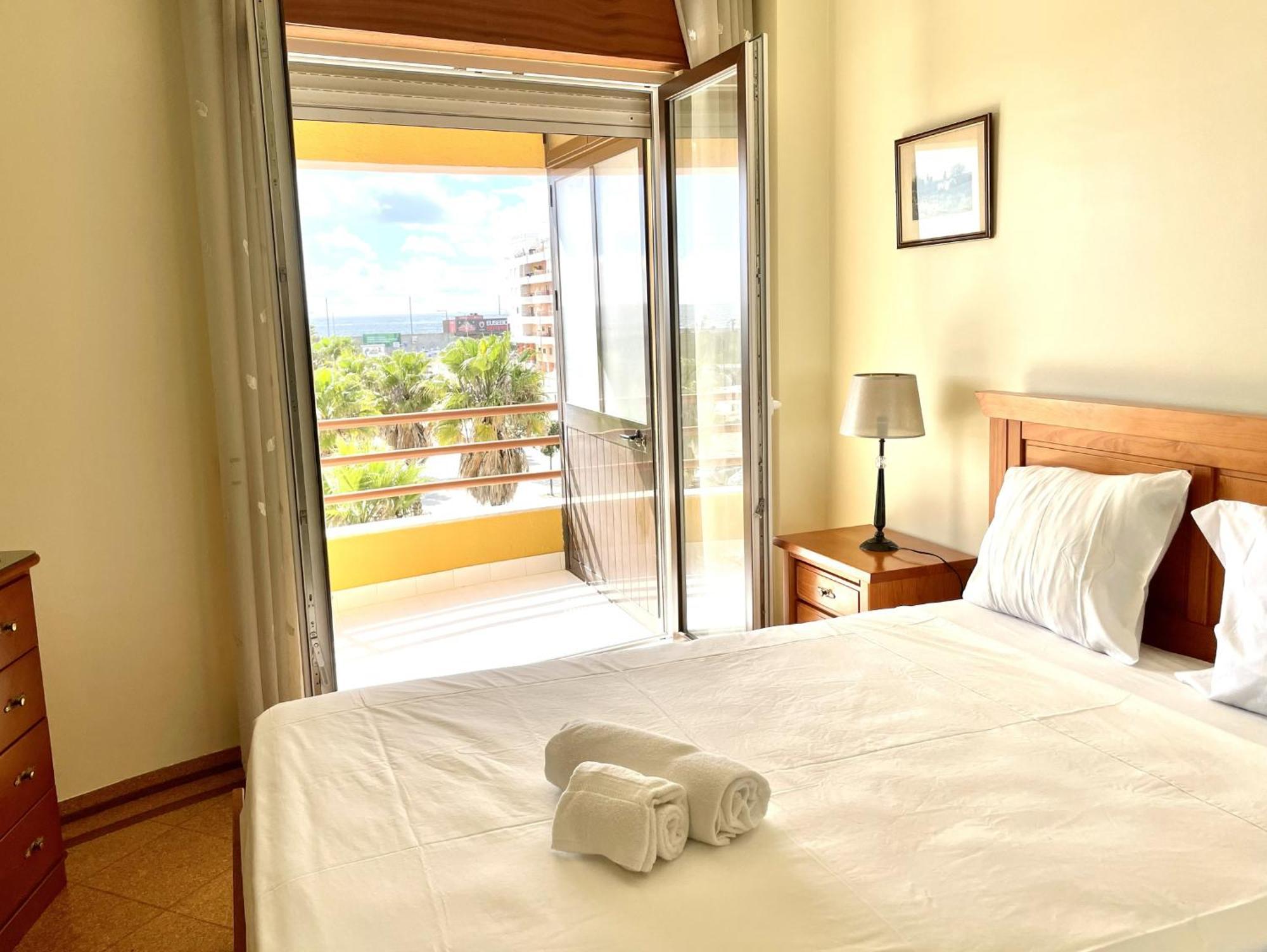 Cosy Sea View Apartment Costa de Caparica Szoba fotó